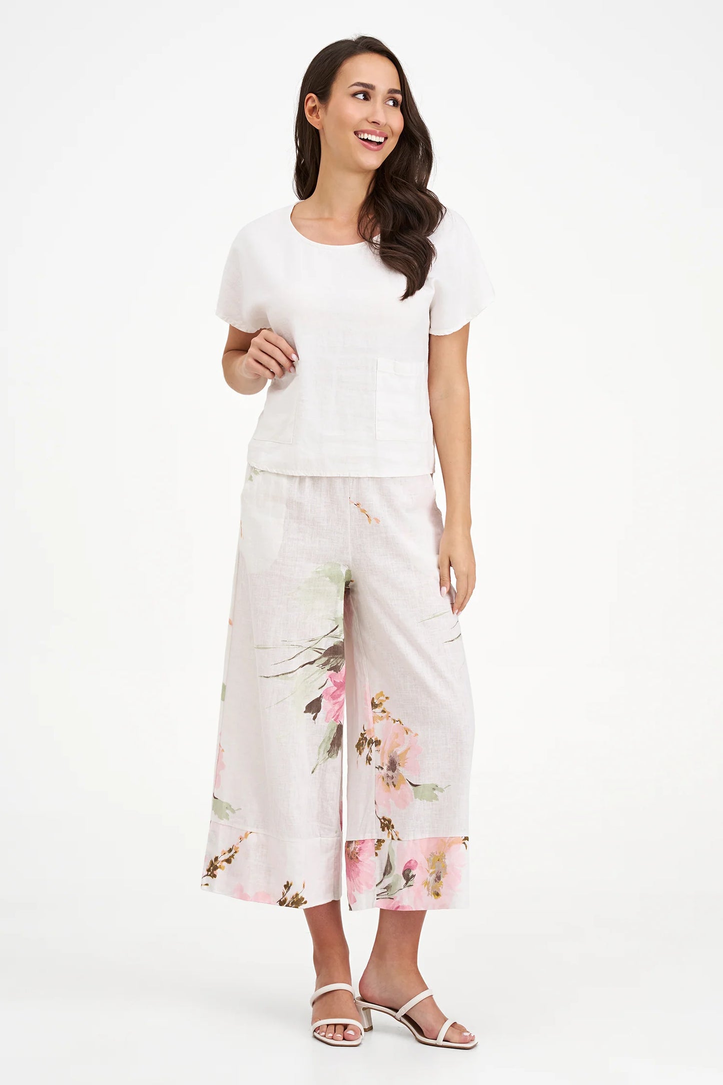 Front Pockets Cinched Back Tee