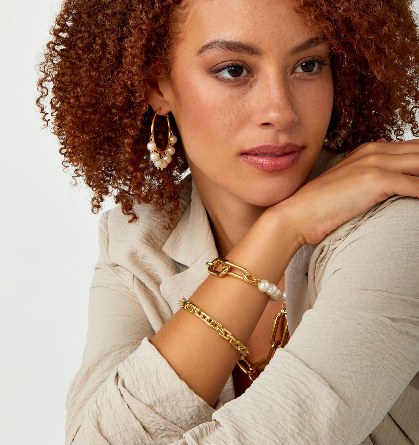 Pearl & Gold Hoop Earrings
