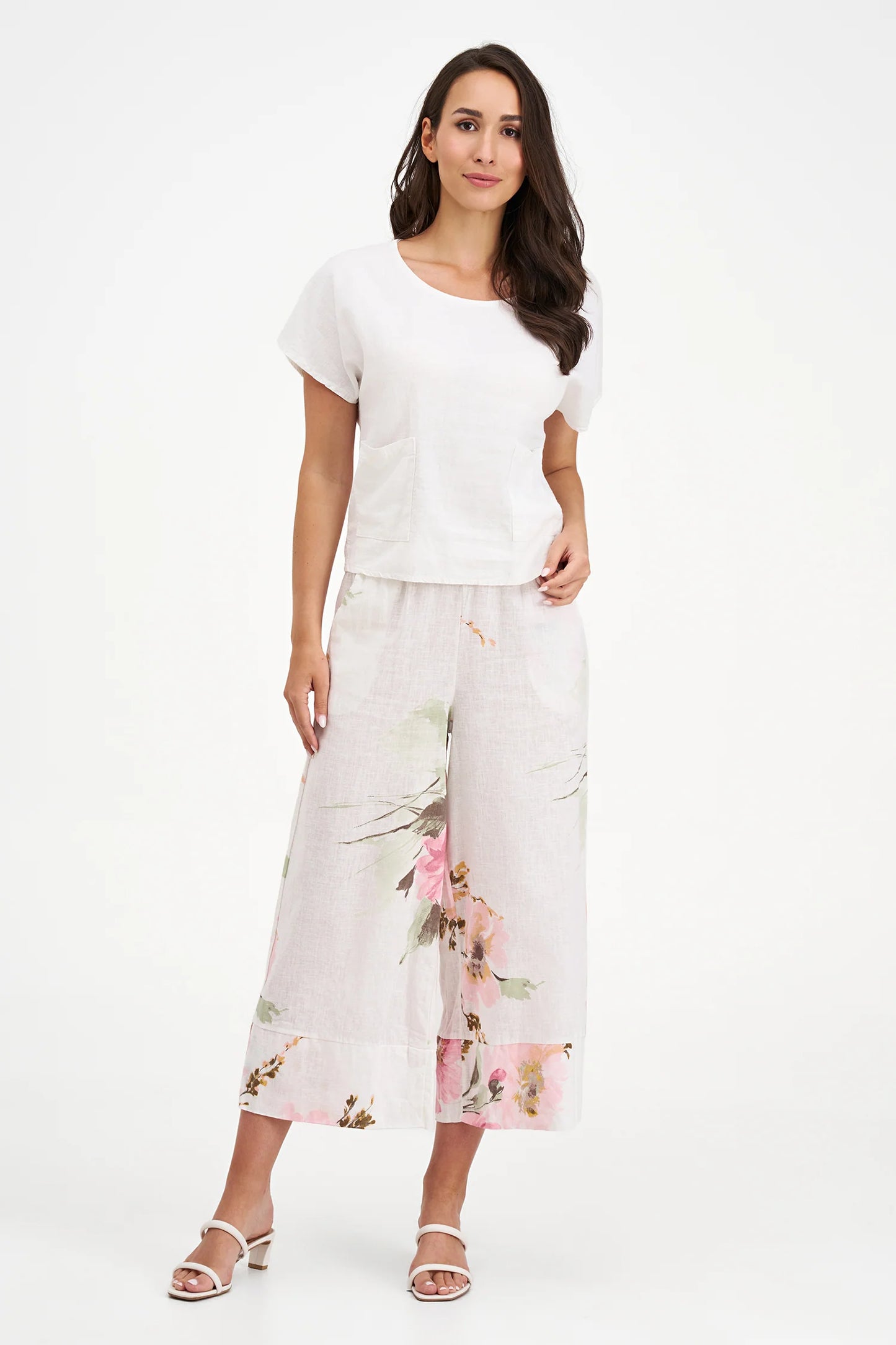 Front Pockets Cinched Back Tee