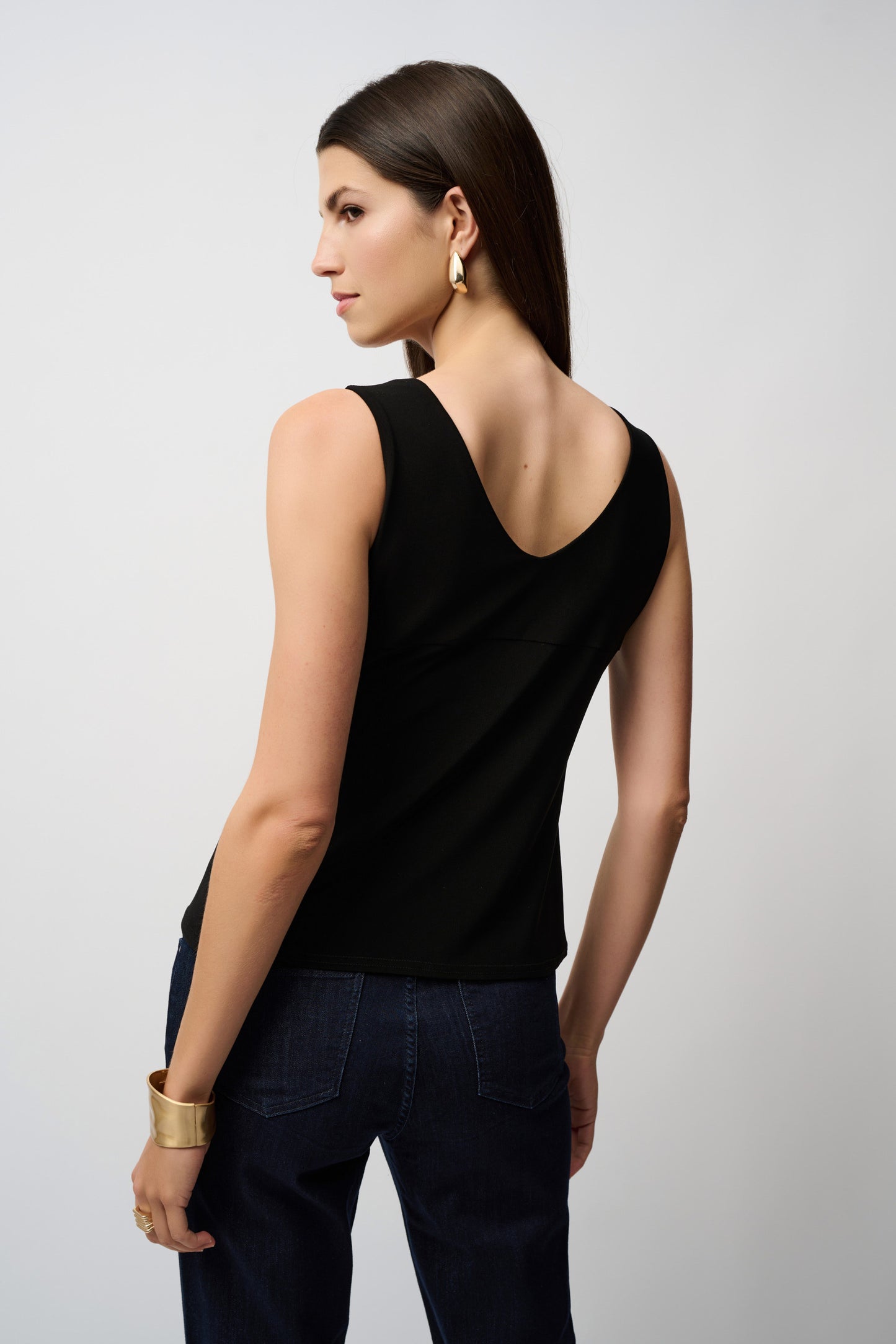 JR Solid VNeck Cami