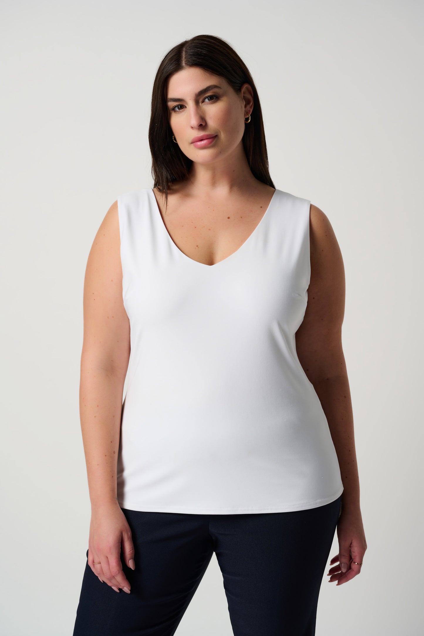 JR Solid VNeck Cami