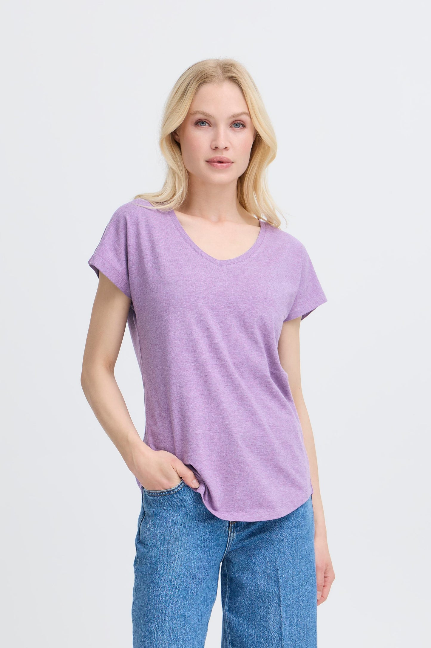 Pamila V Tee