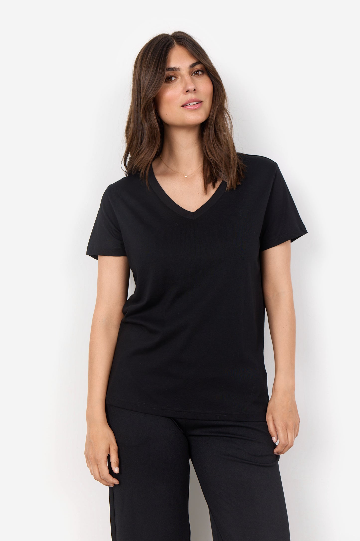 Derby V-Neck Cotton Tee