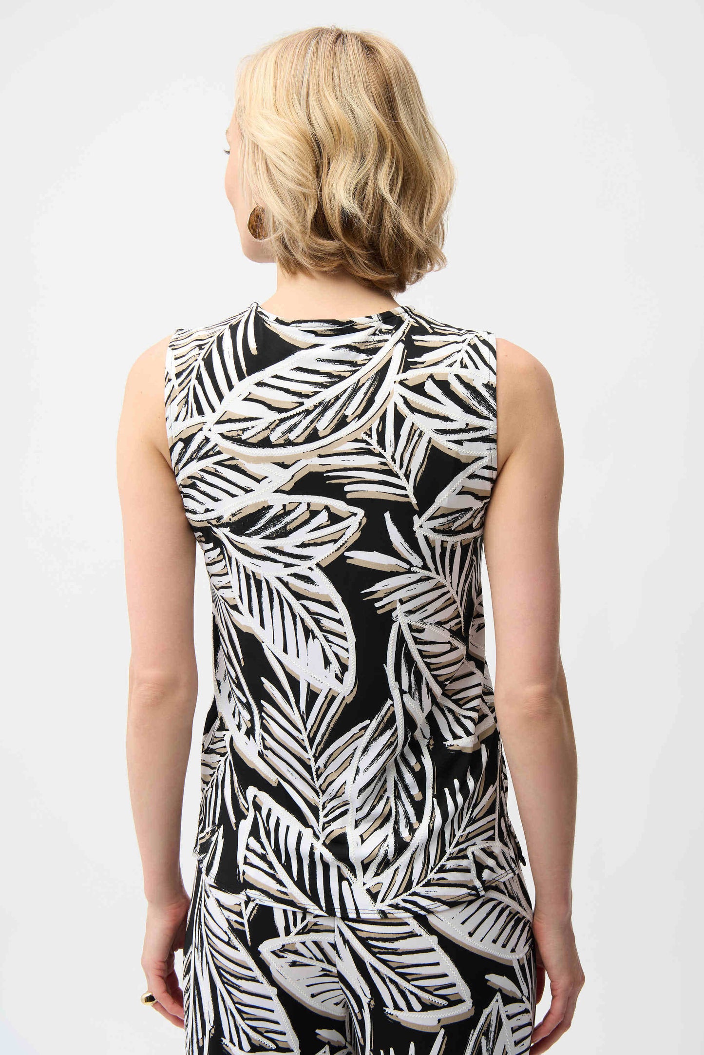 Silky Knit Tropical Print Sleeveless Trapeze Top