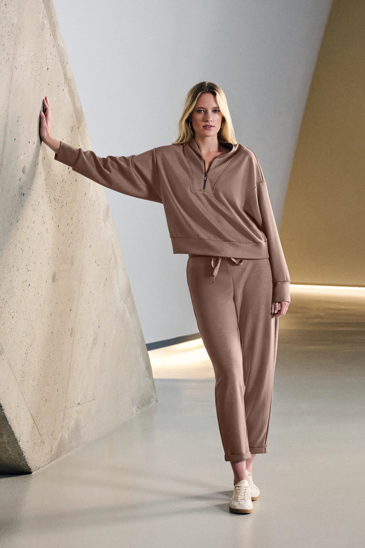 Scuba Jersey Boxy Sweatshirt With High Collar and Front Zipper