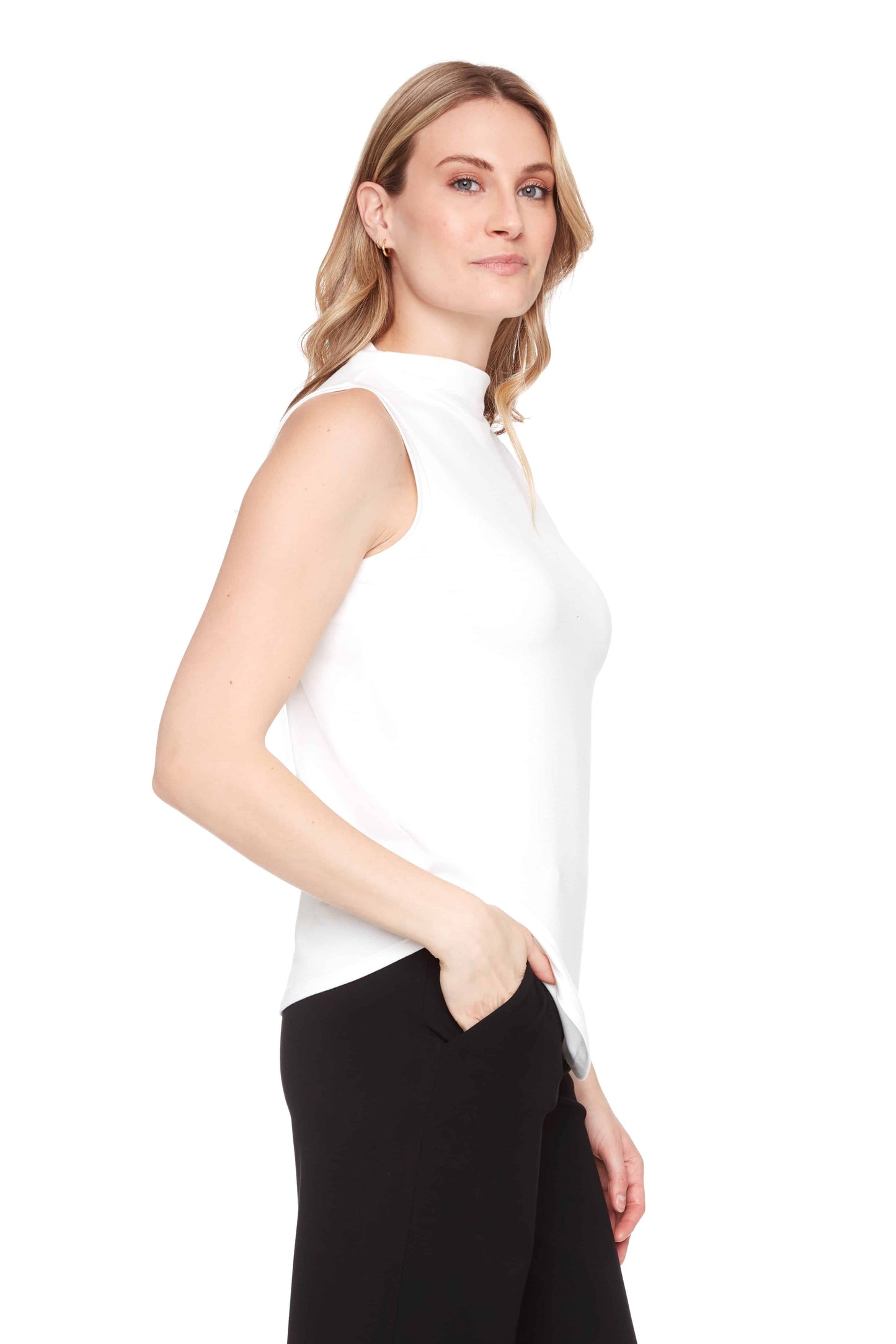 Solid Provence Sleeveless Turtleneck Top