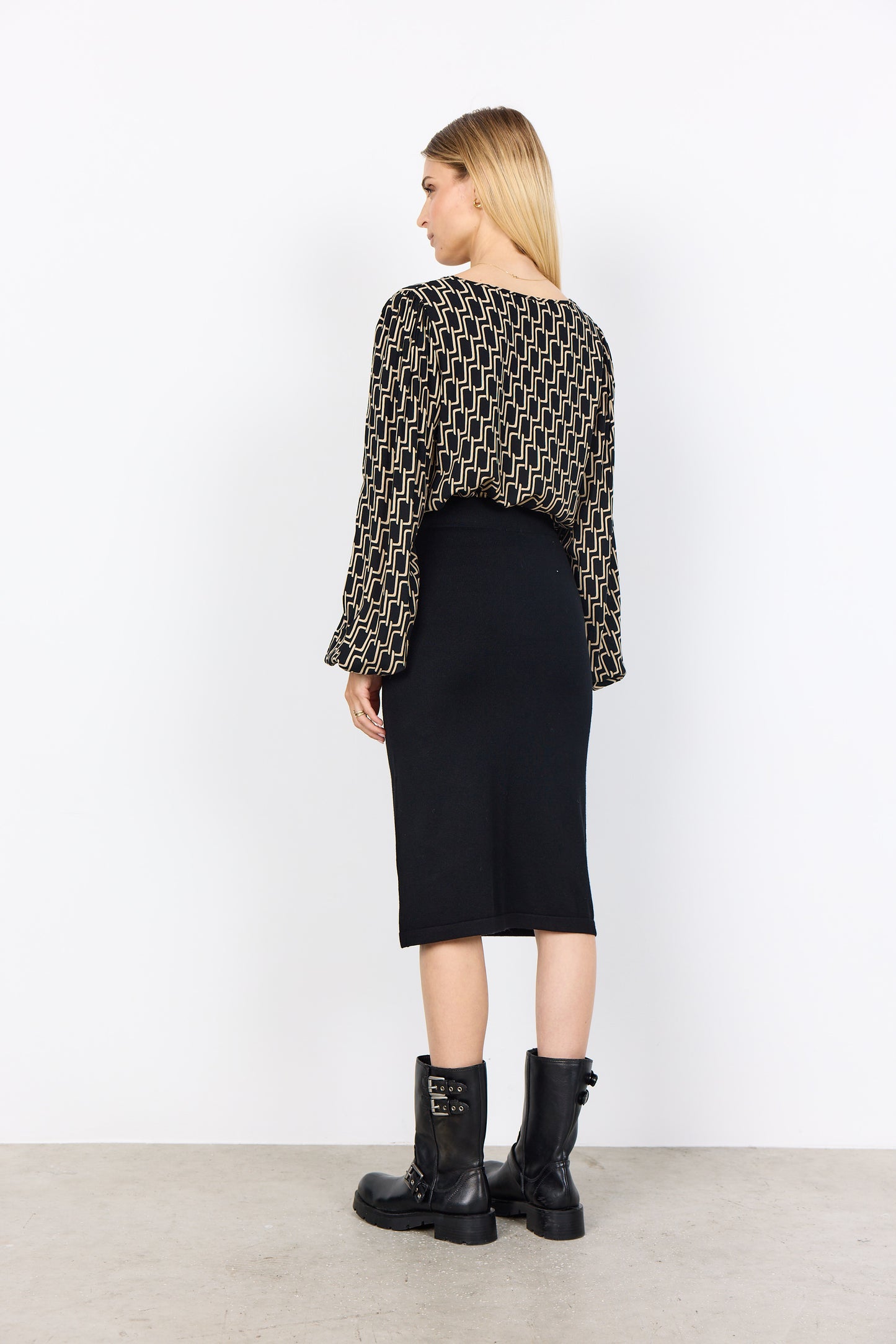 Varla Blouse