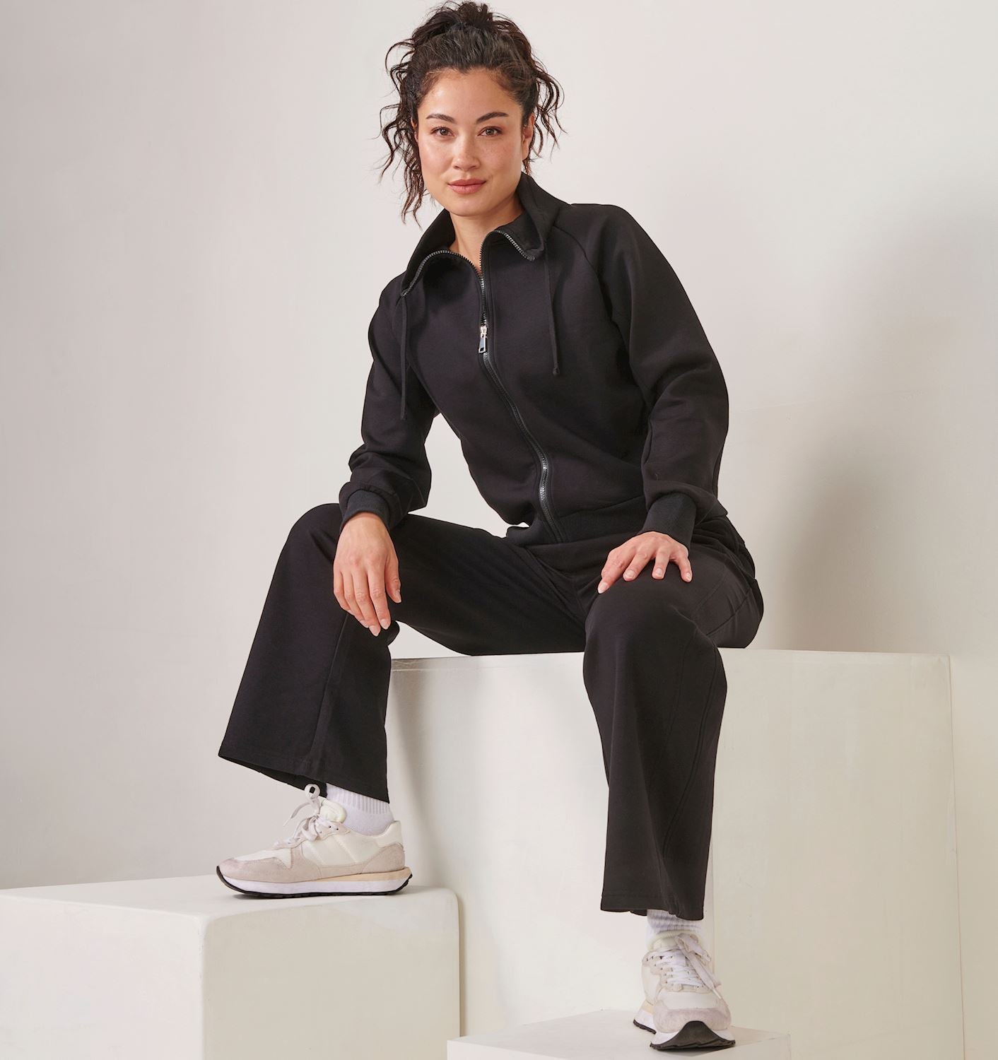 Relaxed Jogger Jacket