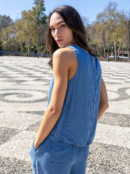 Scallop Hem Sleeveless Top with Decorative Back Buttons