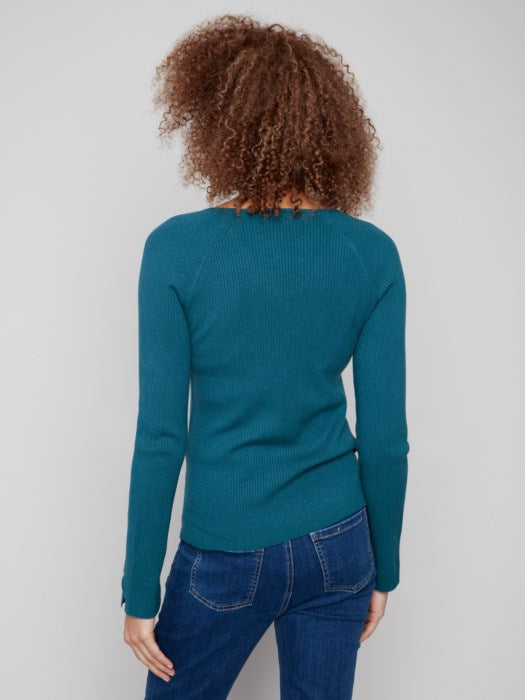 Ribbed Knit V-Neck with Heart Rivets