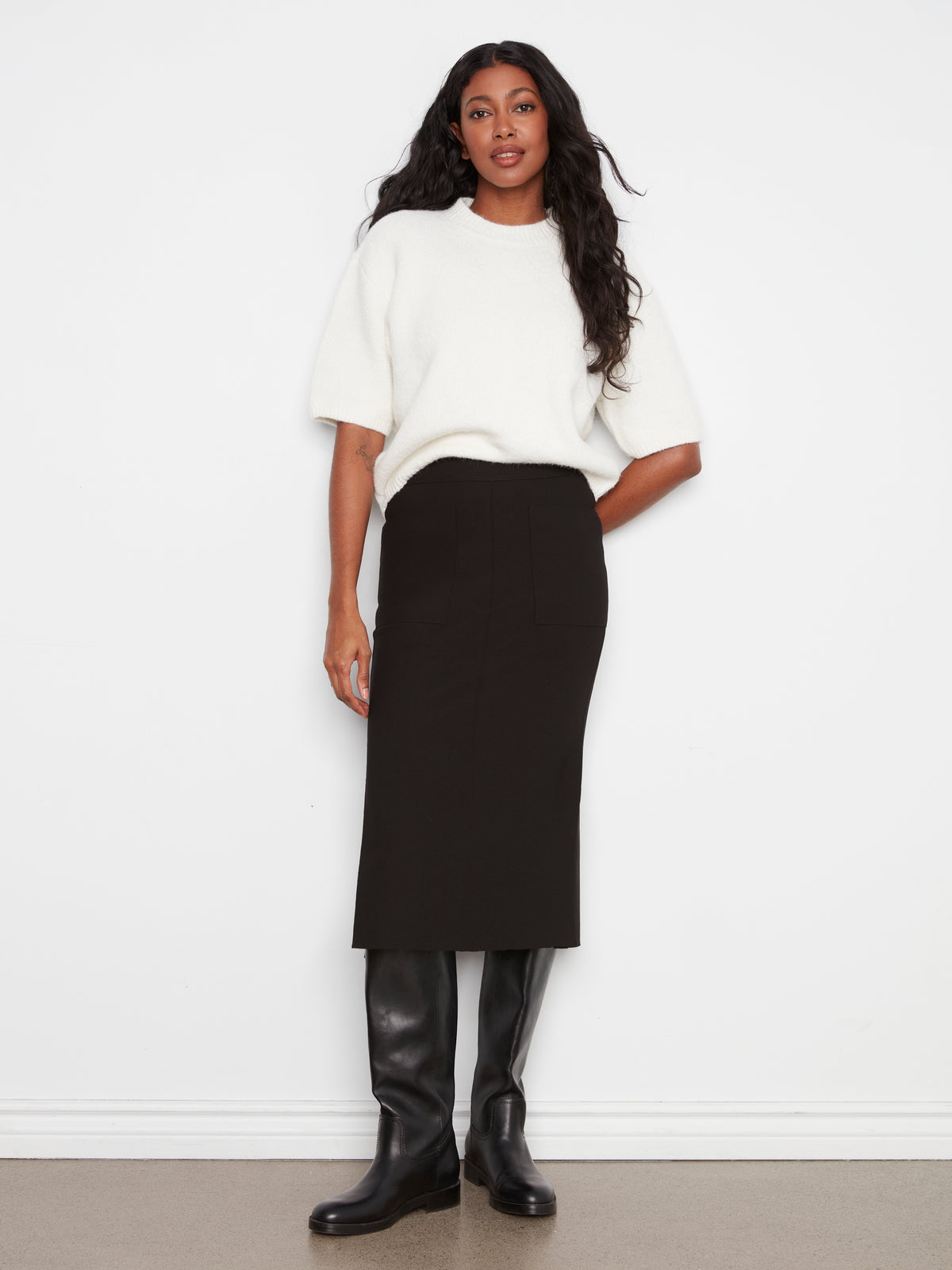 Gusty Crepe Skirt With Front Patch Pockets