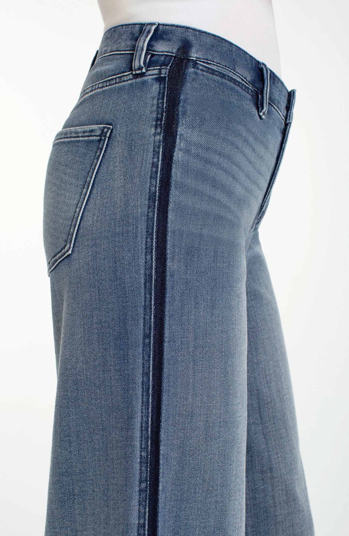 Superstride Wide Leg Shadow Cuff