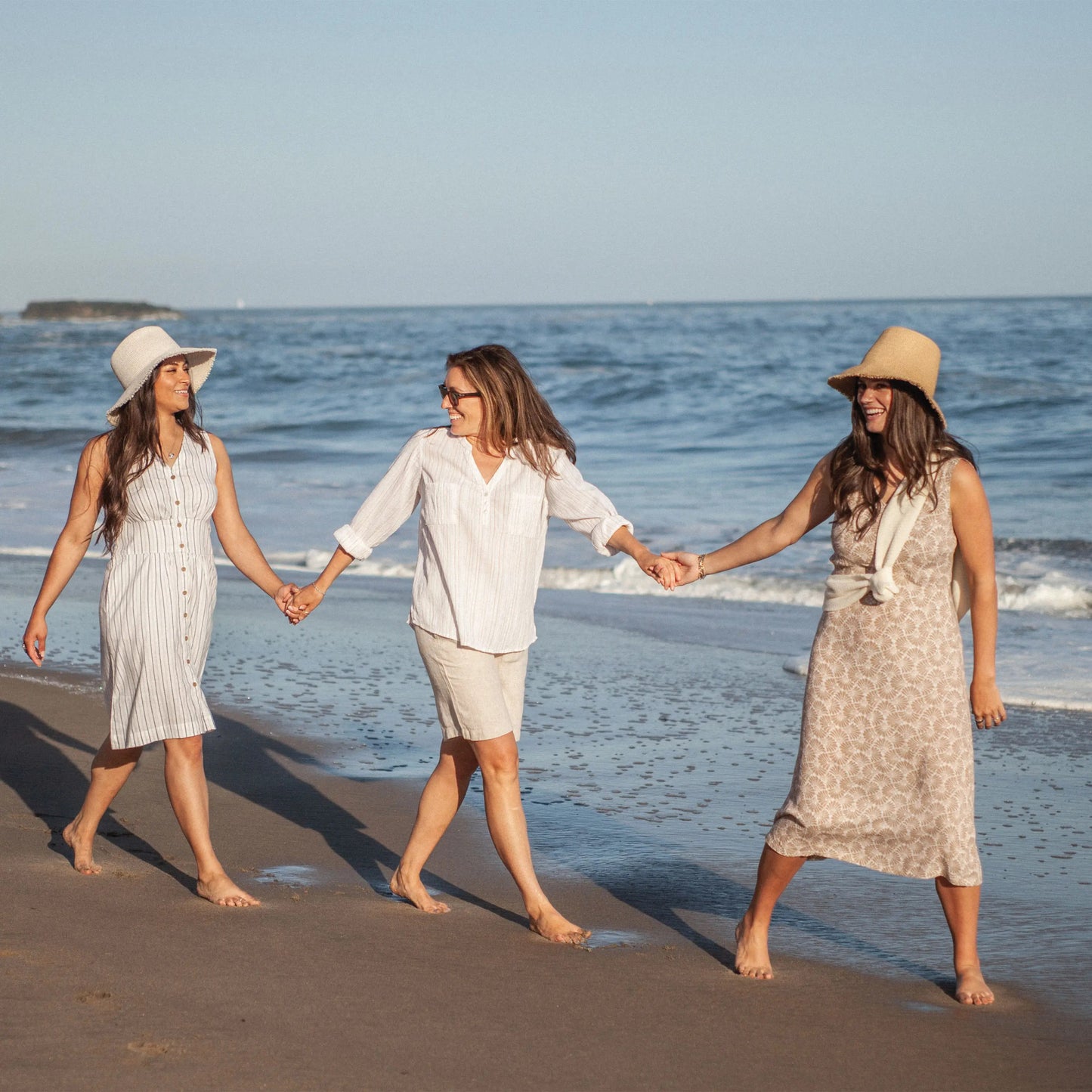 Breezey Dress White
