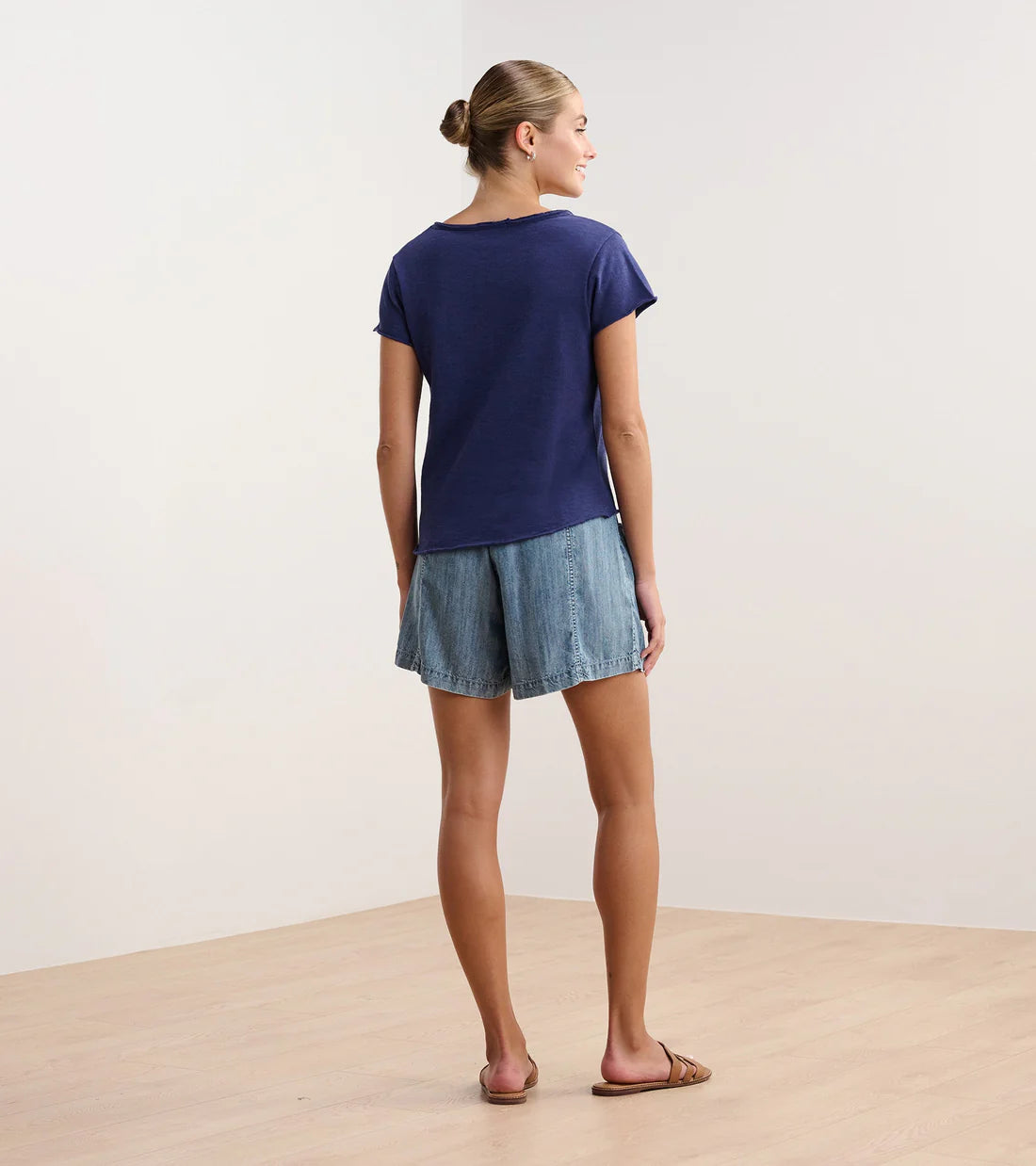 Sadi V-Neck Tee - Patriot Blue