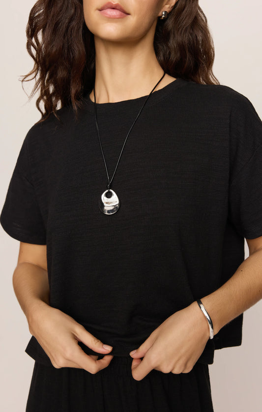 Sway Textured Cropped Tee - Black