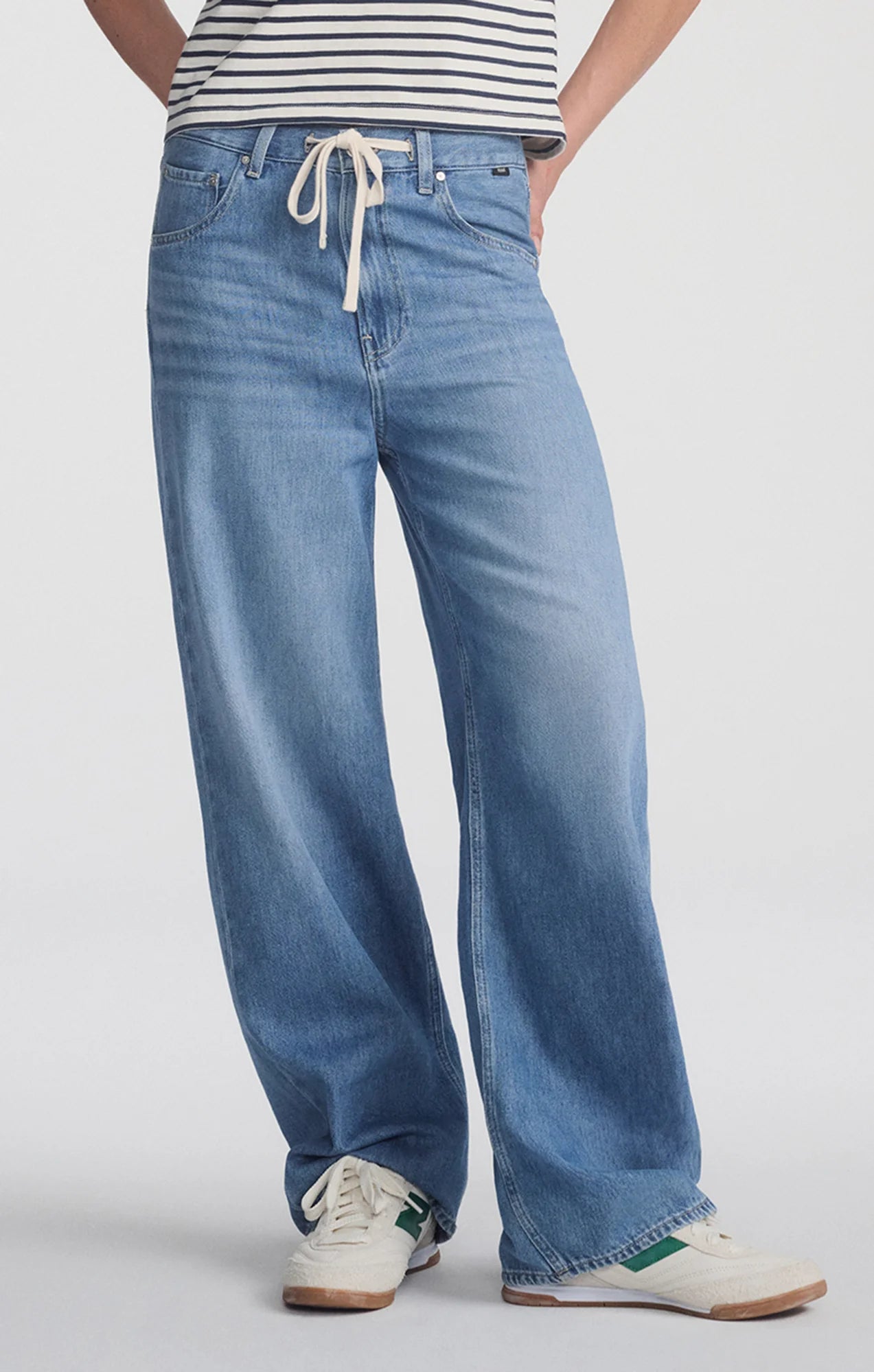 Nella Wide Leg Jeans