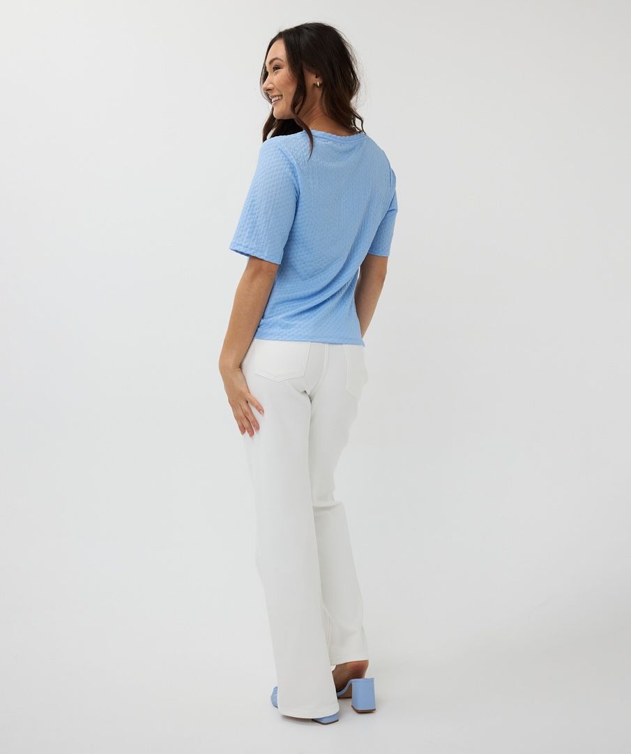 Knot Structured Top