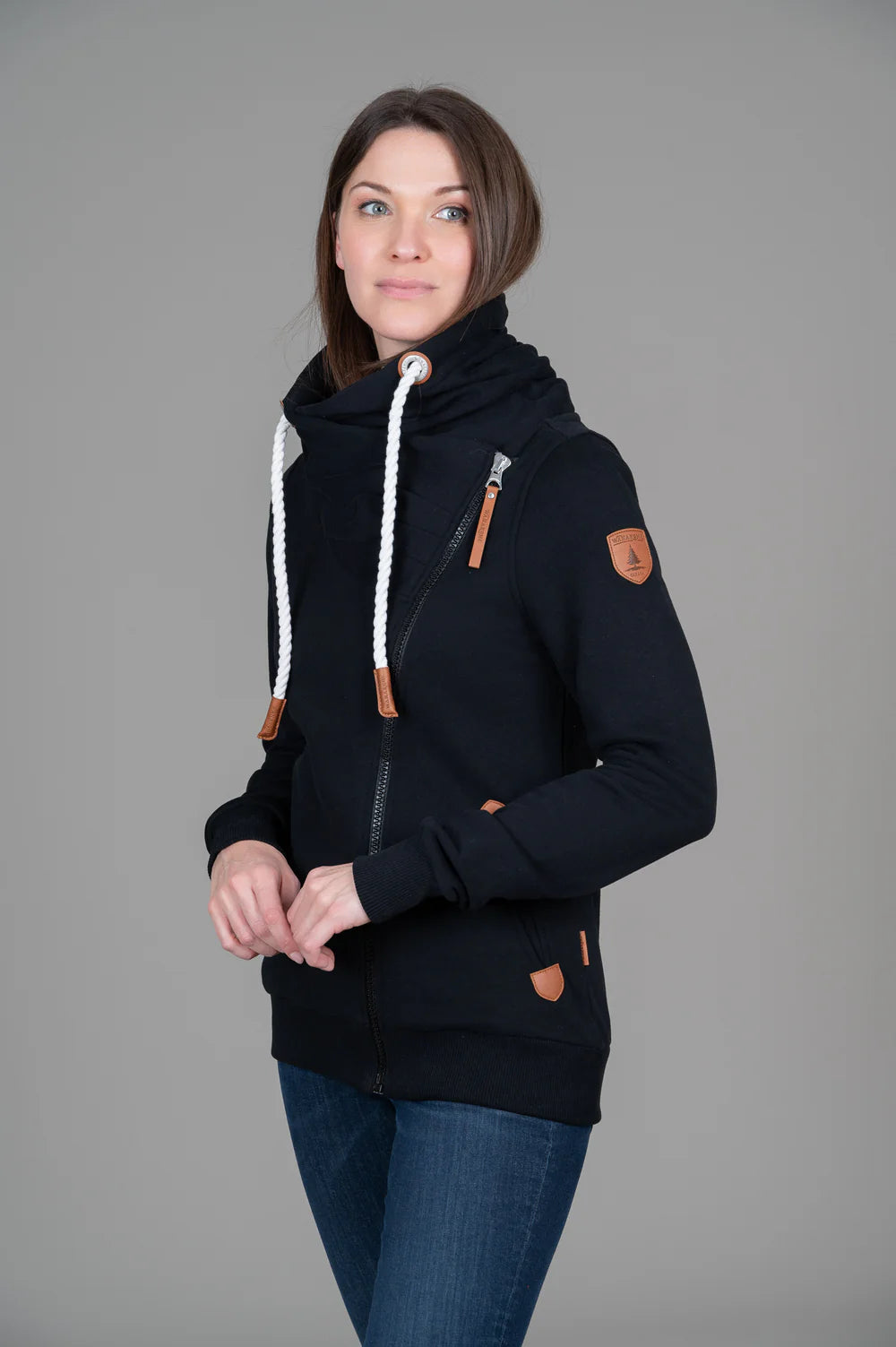 Hestia Sweater- Black